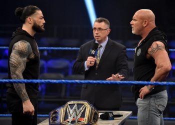 Goldberg podría luchar contra Roman Reigns