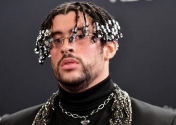 Bad Bunny actuará en Royal Rumble 2021