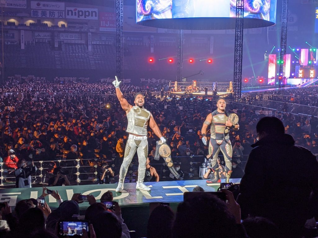 Guerrillas of Destiny consiguen los Campeonatos por Parejas IWGP en Wrestle Kingdom 15