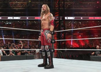 Edge desvela cuándo anunciará su rival en WrestleMania 37