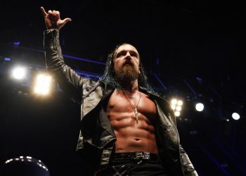 WWE insiste con el fichaje de Jay White