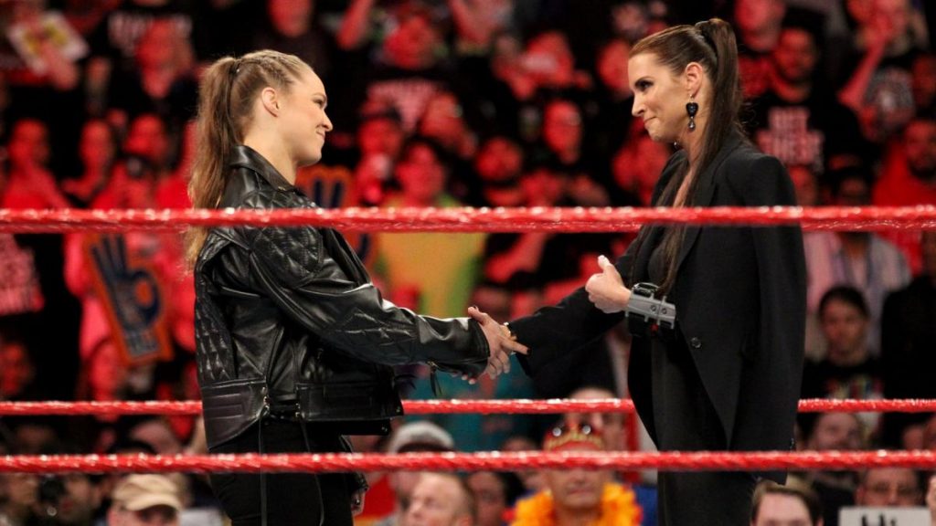 Ronda Rousey afirma que Stephanie McMahon le causó una conmoción cerebral