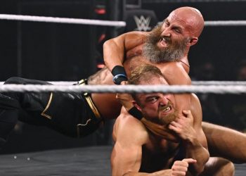 Timothy Thatcher lesionado, ¿kayfabe o lesión real?