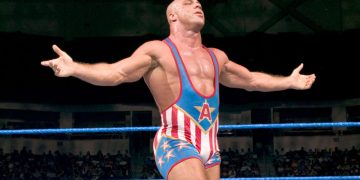 Kurt Angle recuerda que le dijo a Vince McMahon que pensaba que su personaje ‘heel’ no iba a funcionar