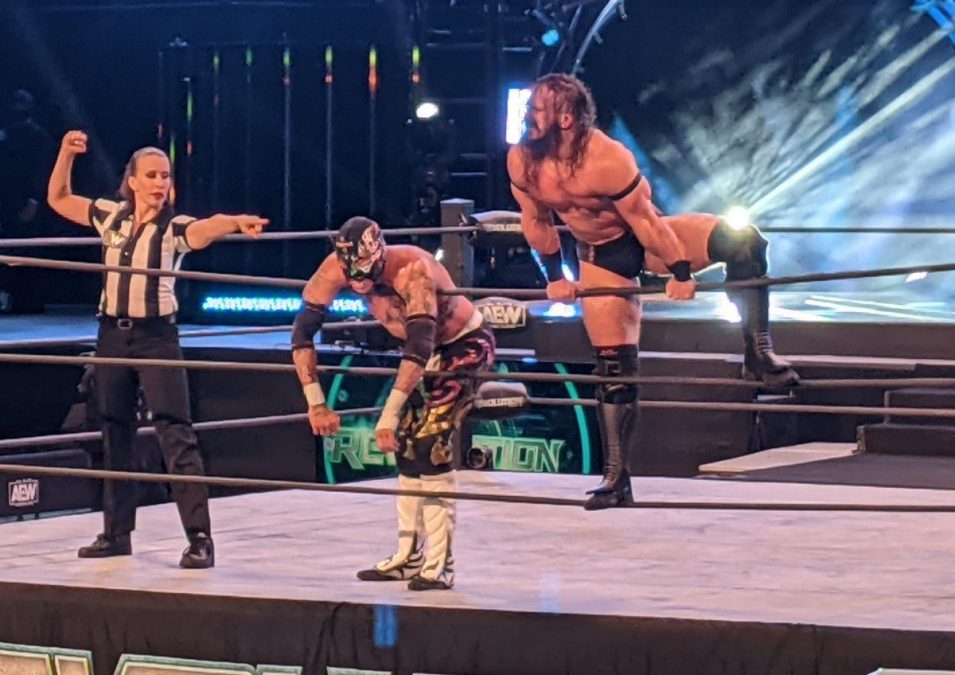 PAC y Rey Fenix ganan la Casino Tag Team Battle Royal en