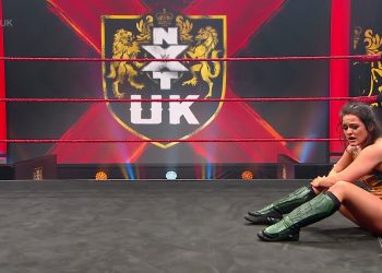 Aoife Valkyrie después de su derrota en NXT UK