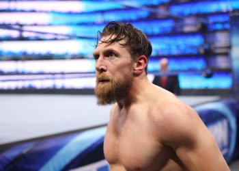 Daniel Bryan ha sido movido a la sección 'WWE Alumni'