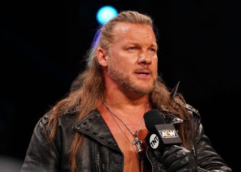 Chris Jericho anuncia su salida del hospital
