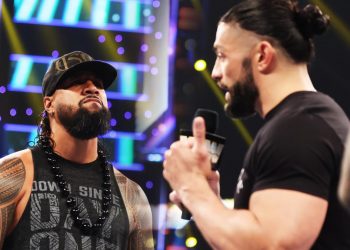 Jimmy Uso y Roman Reigns en SmackDown