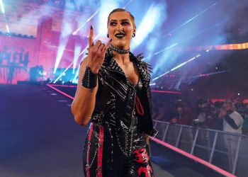 Rhea Ripley asegura que se lleva bien con Vince McMahon