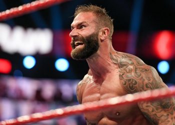 Jaxson Ryker se retira del wrestling