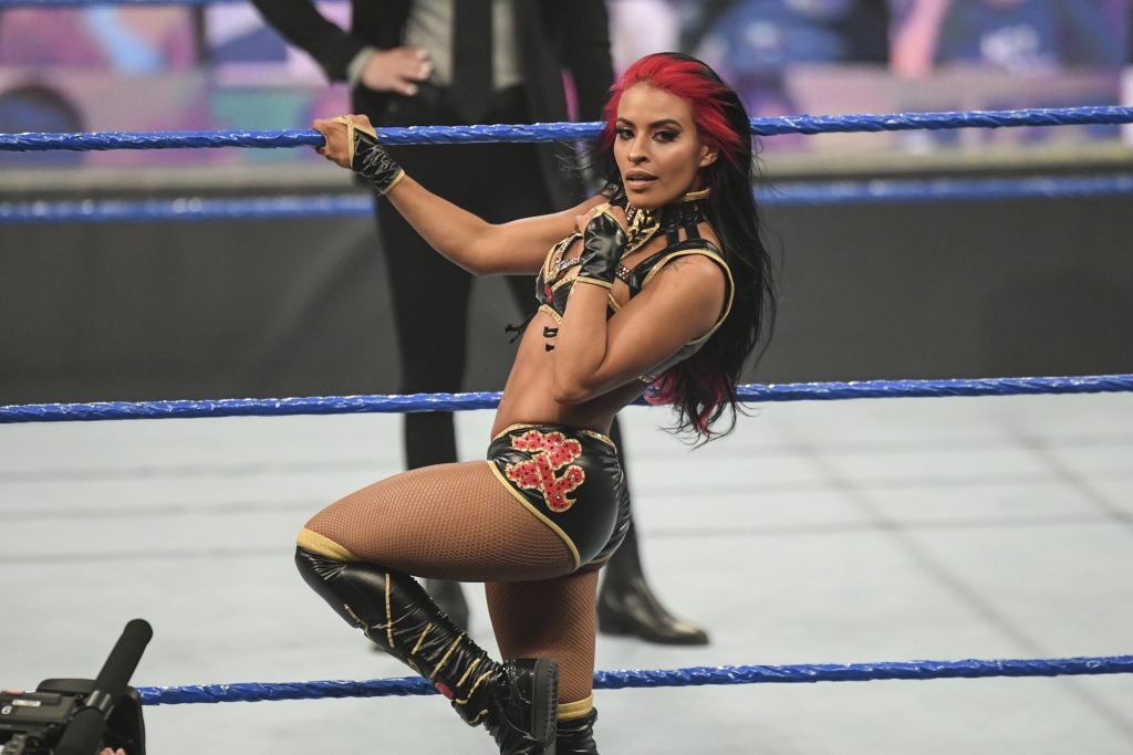 Zelina Vega regresa a WWE en SmackDown