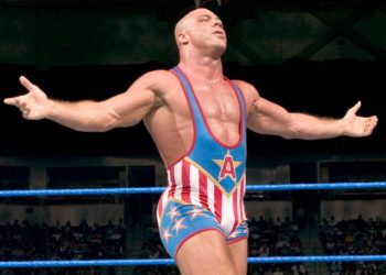 Kurt Angle se someterá a una cirugía en el cuello