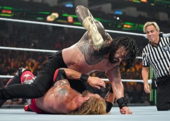 Roman Reigns retiene el Campeonato Universal en WWE Money in the Bank 2021