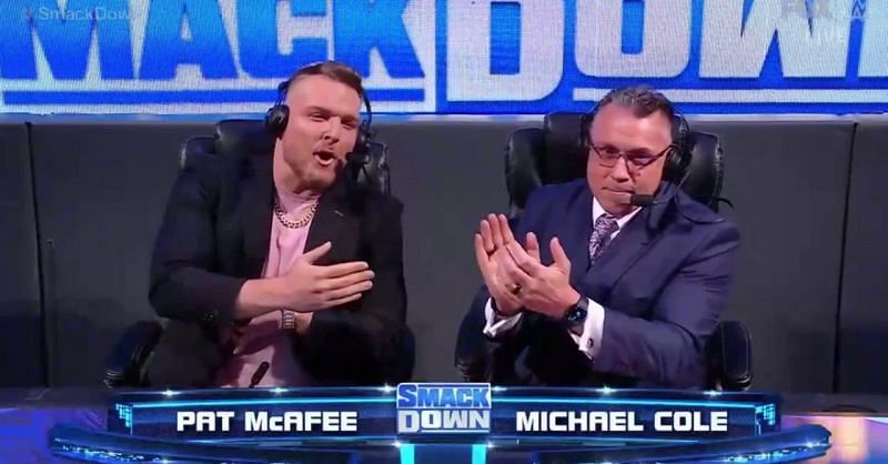 Michael Cole comenta que trabajar con Pat McAfee ha revitalizado su carrera en WWE