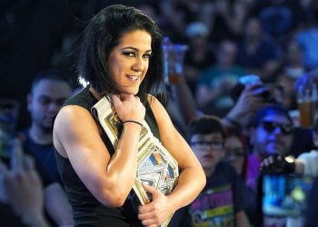 WWE rechazó múltiples ideas para un papel relevante de Bayley en WrestleMania 37