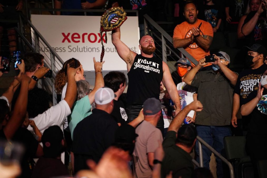 Jon Moxley Retiene El Campeonato IWGP De Los Estados Unidos En Fyter