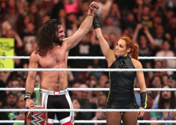 Seth Rollins afirma que Becky Lynch es mejor que él con el micrófono