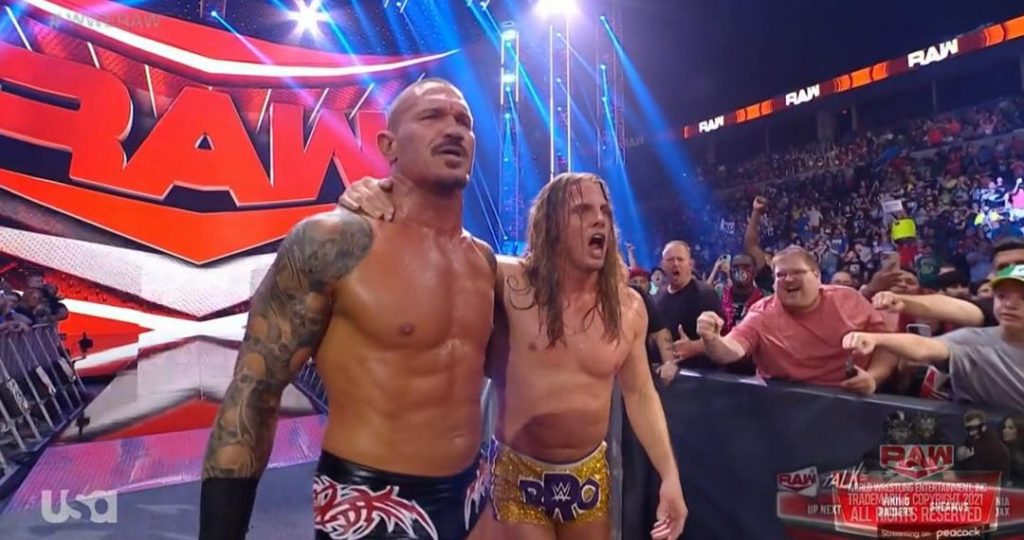 Randy Orton y Riddle retienen los Campeonatos en Parejas frente Bobby Lashley y MVP en Raw