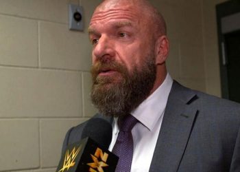 Triple H estaría siendo culpado por perder la guerra de los miércoles contra AEW