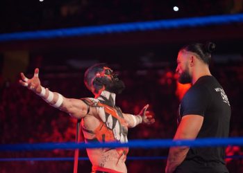 'Demon Balor' regresa en WWE SmackDown y se encara con Roman Reigns