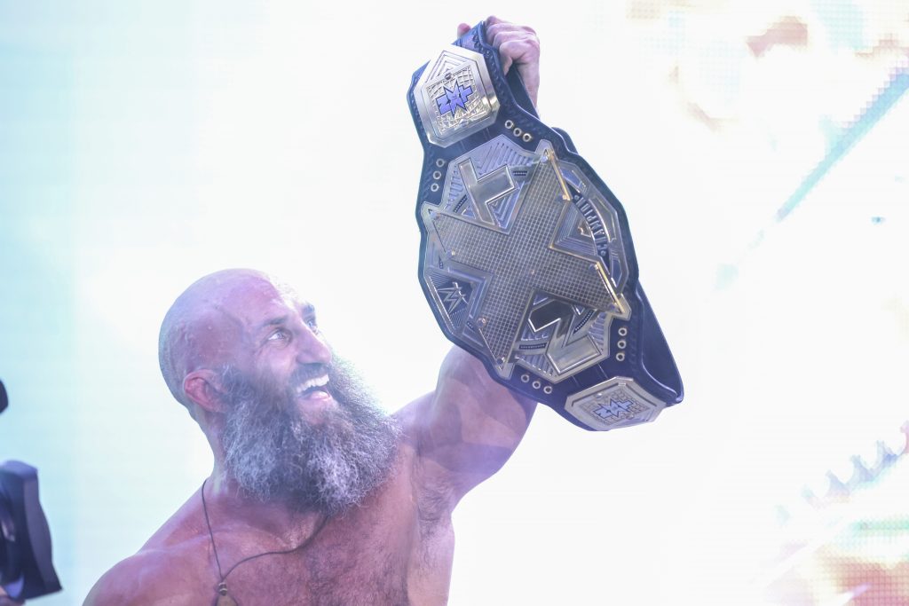 Tommaso Ciampa se convierte en el nuevo Campeón de NXT