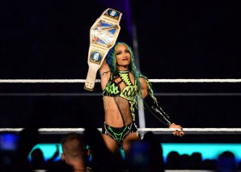 Sasha Banks, anunciada para aparecer esta noche en WWE SmackDown