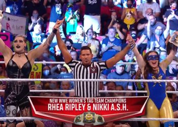 Rhea Ripley y Nikki A.S.H. ganan el Campeonato Femenino por Parejas en RAW