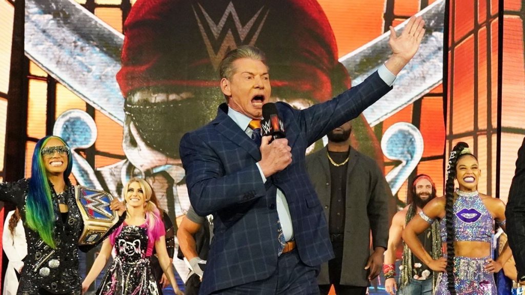 Nick Khan no está seguro de si Vince McMahon seguirá en WWE tras la posible venta