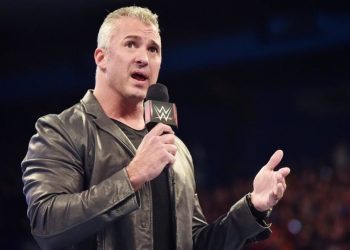 Leyenda de WWE asegura que la presencia de Shane McMahon en AEW no servirá de nada