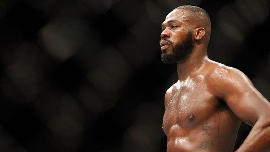 Jon Jones ha sido arrestado por un presunto delito de violencia doméstica