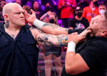 Posible motivo del despido de Harland de WWE