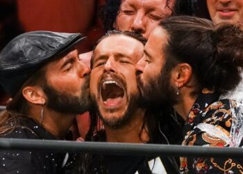 Nick Jackson dice que WWE está loca por haber dejado ir a Adam Cole