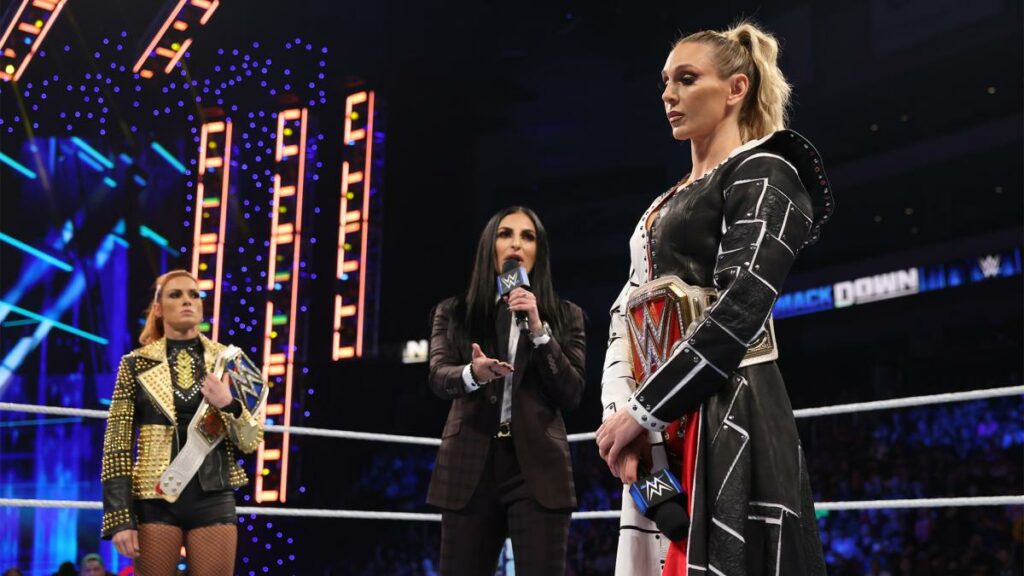 Becky Lynch revela que llegó a increpar a Charlotte Flair después de un controvertido segmento