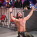 Seth Rollins habla por primera vez sobre el ataque de un espectador en RAW Seth Rollins habla por primera vez sobre el ataque de un espectador en RAW