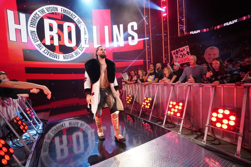 WWE emite un comunicado oficial después del ataque de un espectador a Seth Rollins en RAW