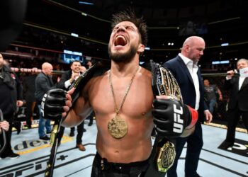 Henry Cejudo regresaría a UFC en 2022