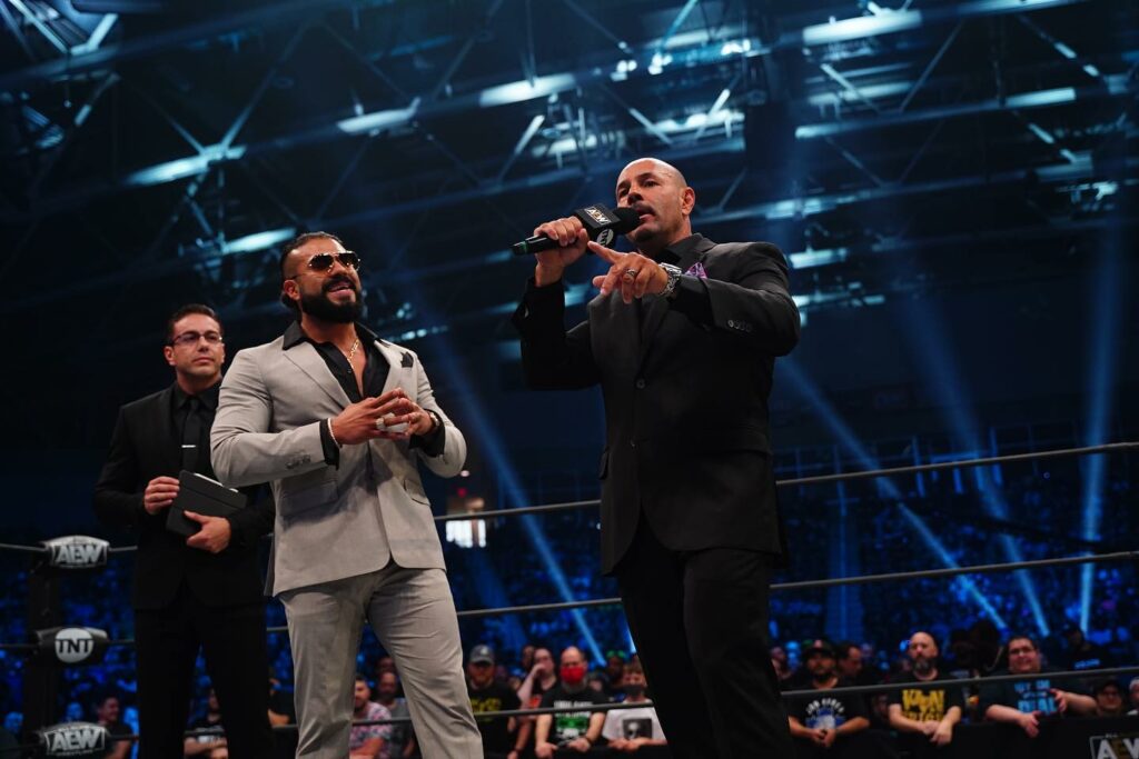 Chavo Guerrero Jr. aclara sus comentarios sobre la falta de dureza de Seth Rollins hacia su agresor