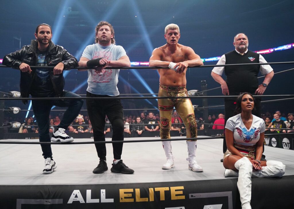 Los contratos con AEW de Kenny Omega y Cody Rhodes estarían finalizando