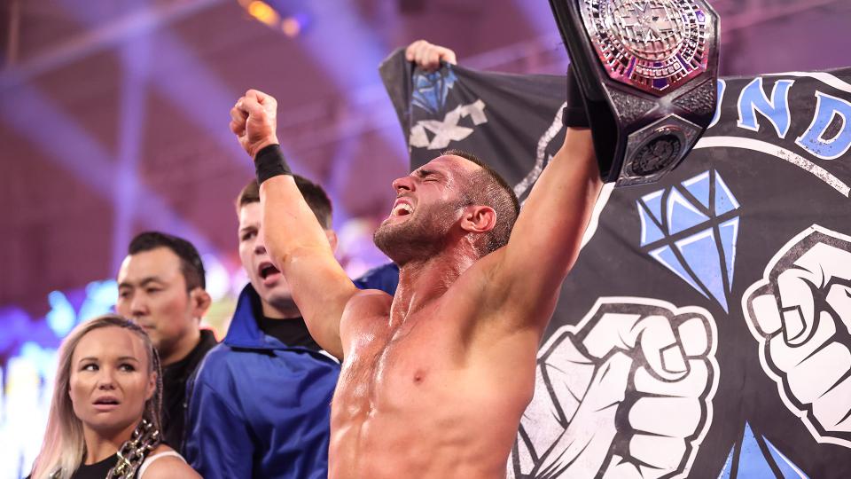 Roderick Strong retiene el Campeonato Peso Crucero de NXT en WarGames 2021