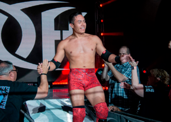 Jake Atlas debuta en AEW