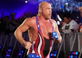 Kurt Angle sobre rechazar la oferta de AEW: "Soy leal a WWE"