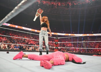 Productores de combates y segmentos del show de WWE RAW 3 de enero de 2022