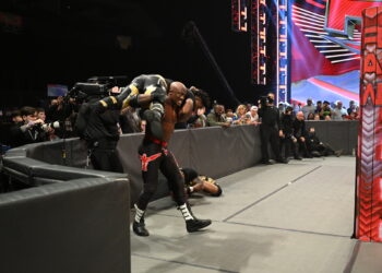 Productores de combates y segmentos del show de WWE RAW 17 de enero de 2022