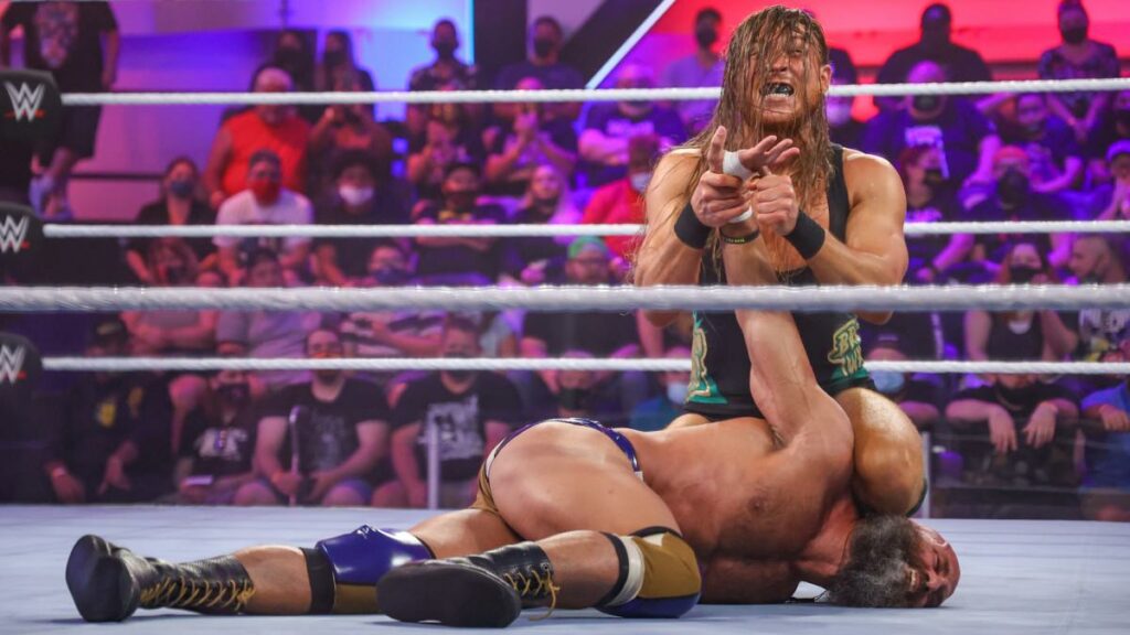 Actualización sobre el estado actual de Tommaso Ciampa y Pete Dunne en WWE