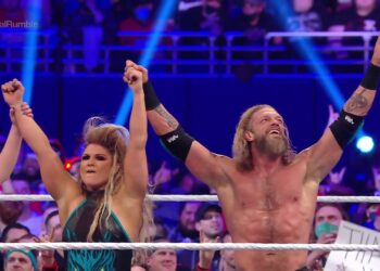 Edge y Beth Phoenix vencen a The Miz y Maryse en Royal Rumble 2022