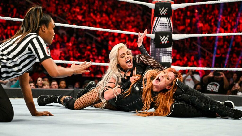 El final del combate en WWE Day 1 habría trastocado la rivalidad entre Becky Lynch y Liv Morgan