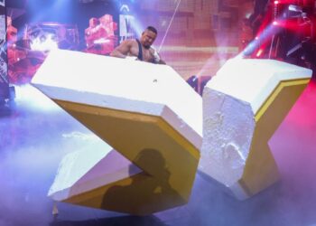 La entrada de Bron Breakker en NXT New Year's Evil no sentó bien en backstage