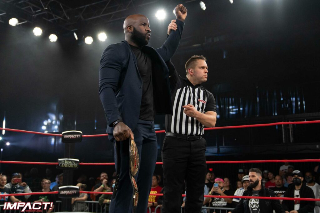 Moose retiene el Campeonato Mundial tras vencer a Zicky Dice en IMPACT Wrestling