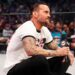 CM Punk se avergüenza de una antigua tradición del wrestling CM Punk habla sobre un posible enfrentamiento ante Hook en AEW